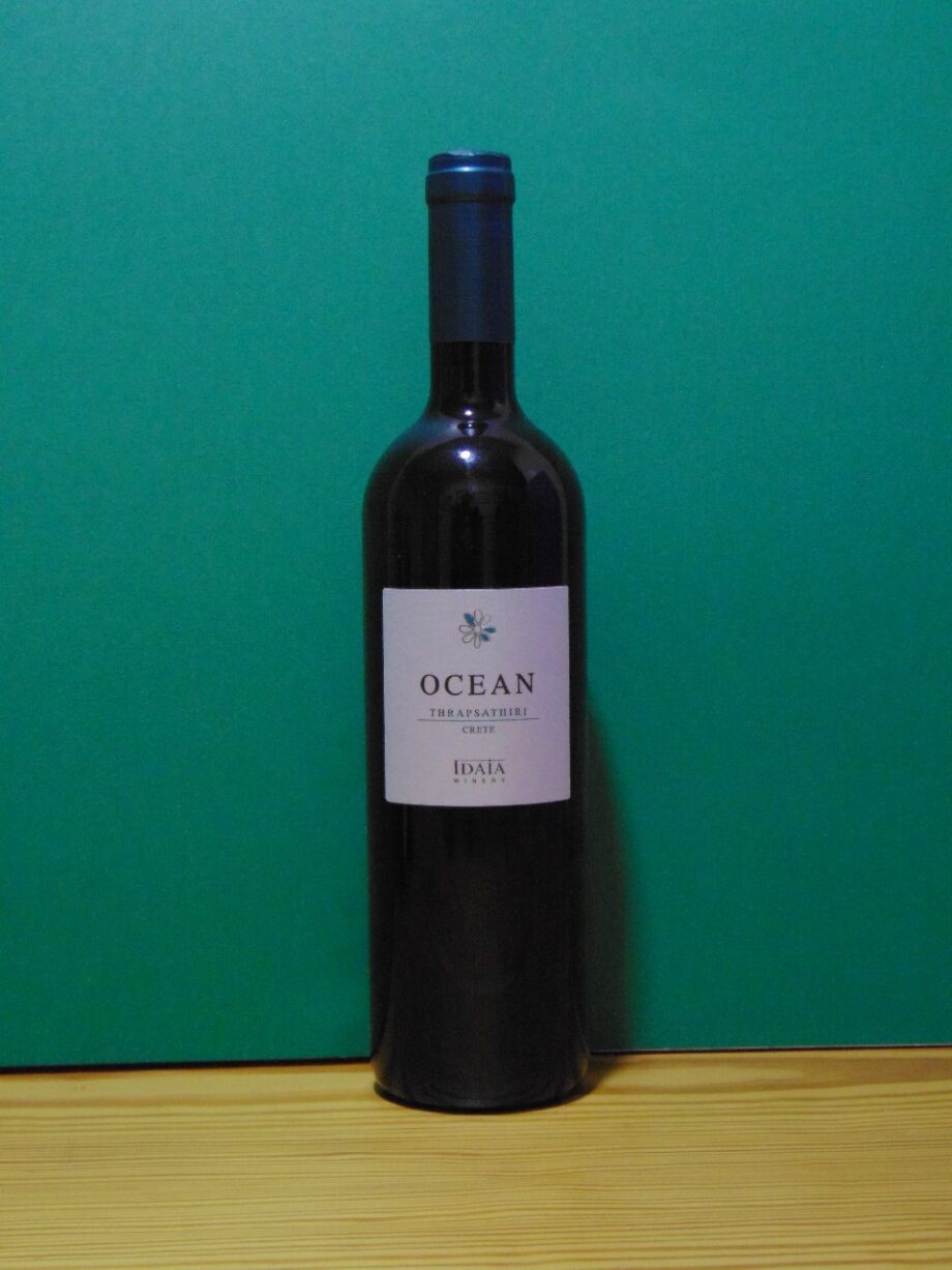 Idaia Ocean Thrapsathiri white wine